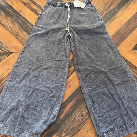 eesome Mineral Washed Wide Leg Pants -NWT - Size Medium - Picture 5 of 5